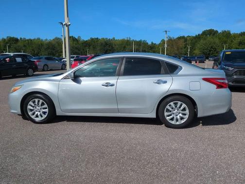 2016 Nissan Altima 2.5 S