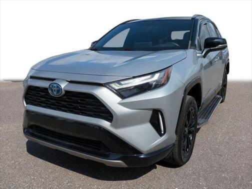 2022 Toyota RAV4 Hybrid SE