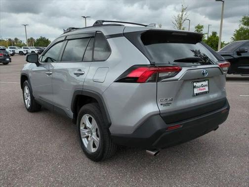 2021 Toyota RAV4 Hybrid XLE