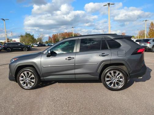 2021 Toyota RAV4 Limited