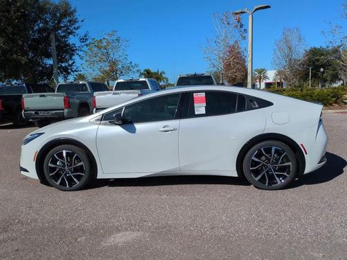 2026 Toyota Prius Plug-In Hybrid XSE