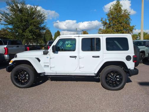 2024 Jeep Wrangler 4xe Sahara
