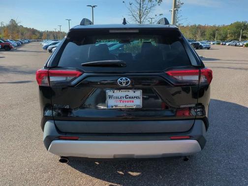 2020 Toyota RAV4 Adventure