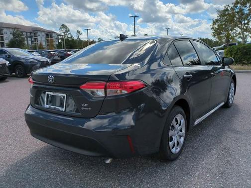 2026 Toyota Corolla Hybrid LE