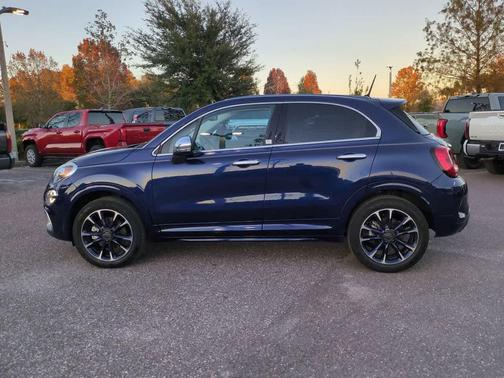 2022 FIAT 500X Yacht Club Capri