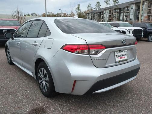 2021 Toyota Corolla Hybrid SE