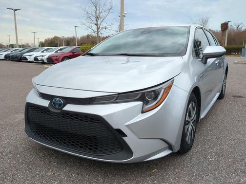2021 Toyota Corolla Hybrid SE
