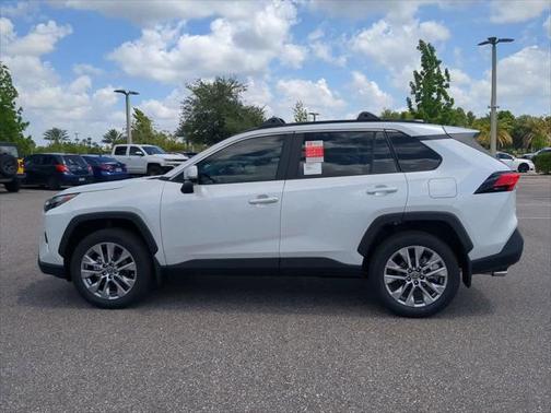 2025 Toyota RAV4 XLE Premium