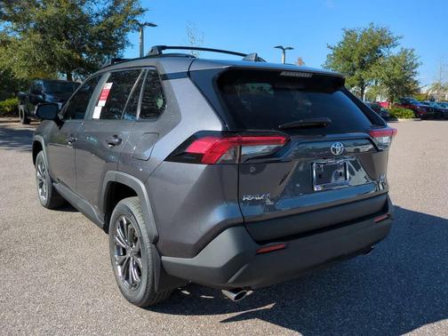 2025 Toyota RAV4 Hybrid XLE Premium