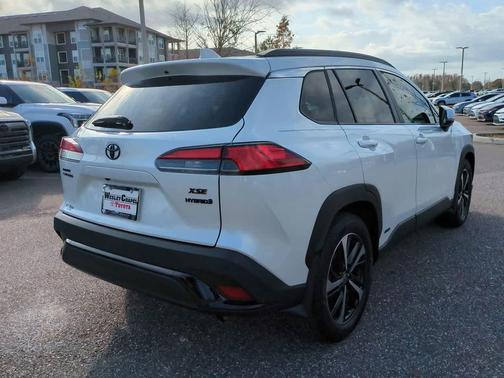 2024 Toyota Corolla Hybrid SE