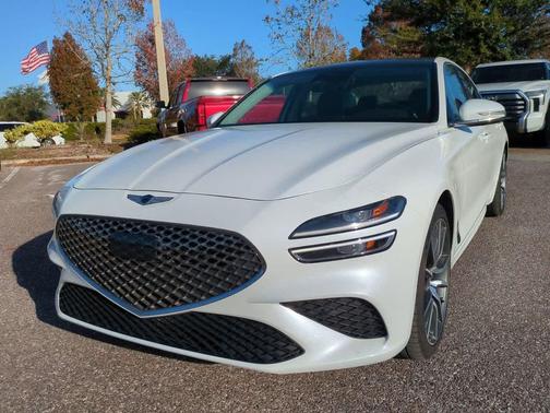 2022 Genesis G70 2.0T RWD