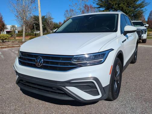 2022 Volkswagen Tiguan 2.0T SE