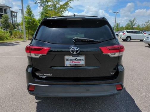 2018 Toyota Highlander SE