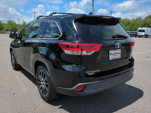 2018 Toyota Highlander SE