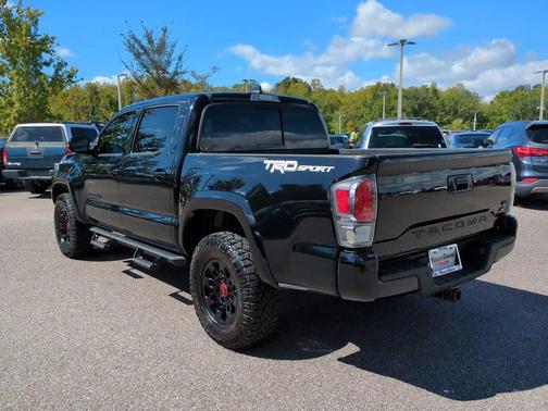 2022 Toyota Tacoma TRD Sport