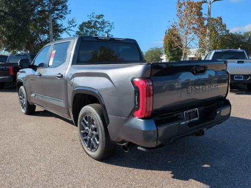 2026 Toyota Tundra Hybrid Platinum