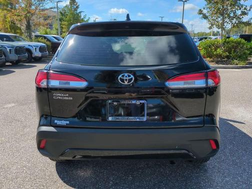 2022 Toyota Corolla Cross L