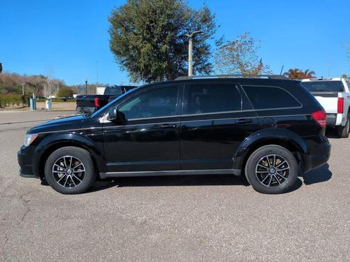 2020 Dodge Journey SE Value