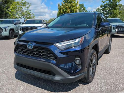2024 Toyota RAV4 Hybrid XLE Premium
