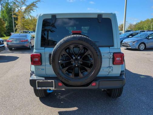 2024 Jeep Wrangler 4xe Sahara
