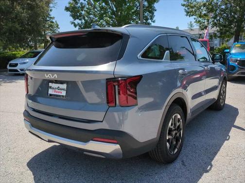 2024 Kia Sorento S