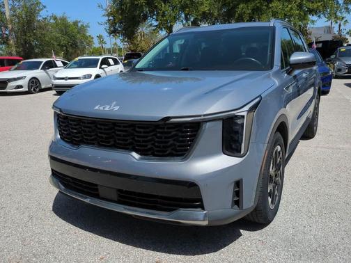 2024 Kia Sorento S
