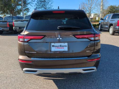 2022 Mitsubishi Outlander SEL 2.5 2WD