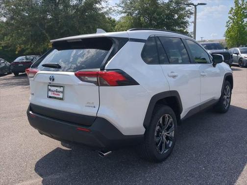 2025 Toyota RAV4 Hybrid XLE Premium