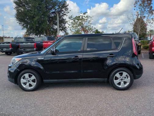2017 Kia Soul Base