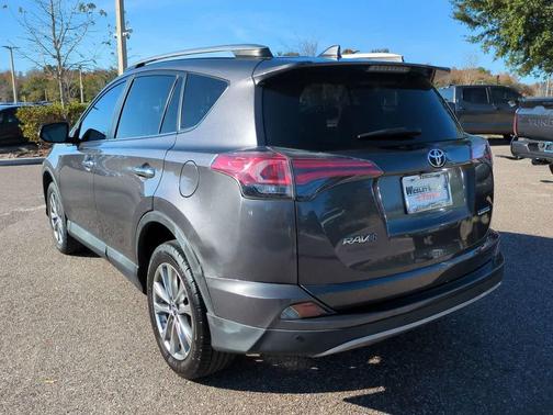 2017 Toyota RAV4 Limited