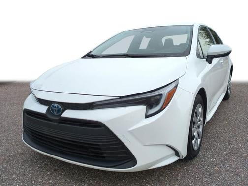 2025 Toyota Corolla Hybrid LE