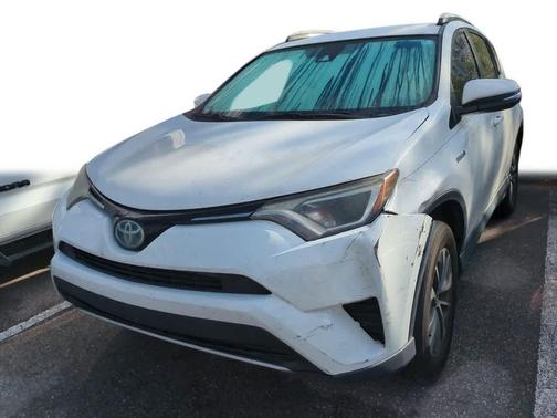 2018 Toyota RAV4 Hybrid LE