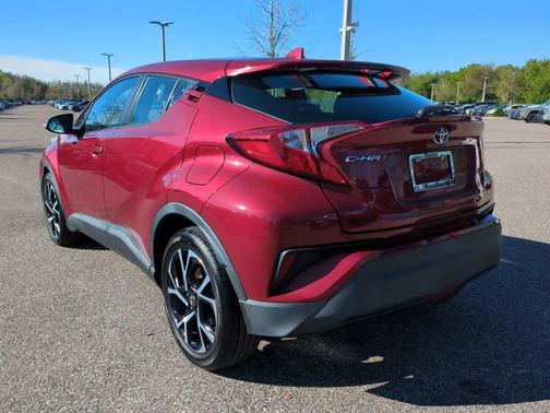 2018 Toyota C-HR XLE Premium