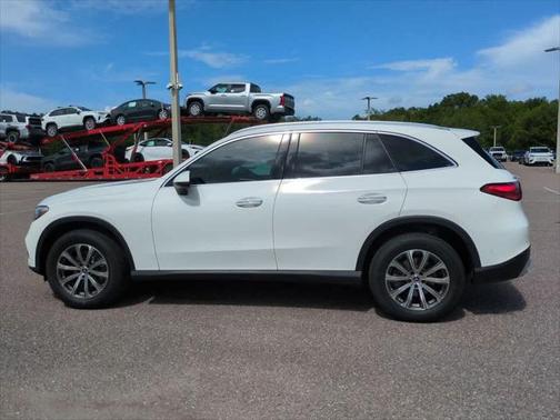 2025 Mercedes-Benz GLC 300 4MATIC