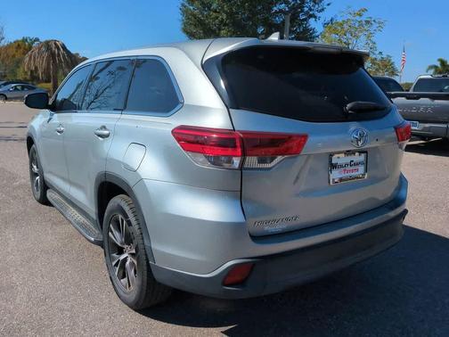2019 Toyota Highlander LE Plus