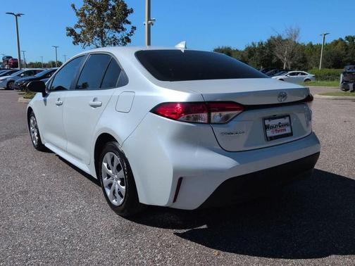 Wind Chill Pearl 2026 Toyota Corolla LE