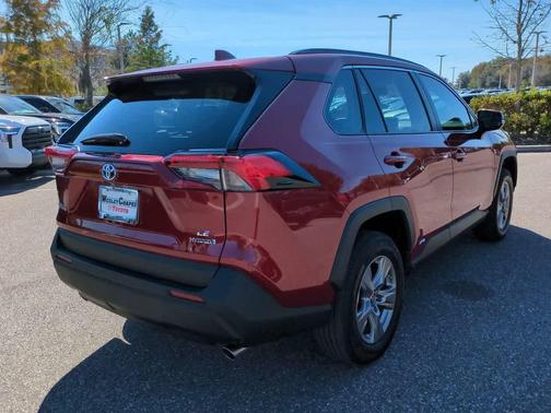 2024 Toyota RAV4 Hybrid LE