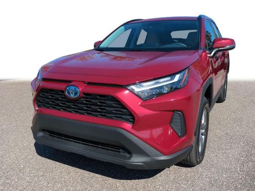 2024 Toyota RAV4 Hybrid LE