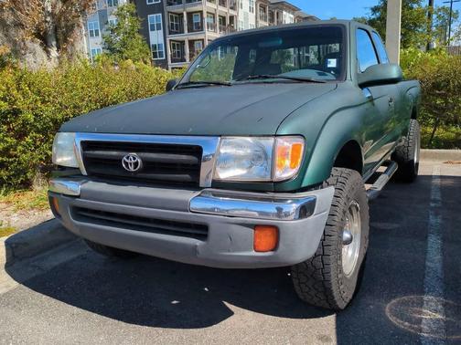 2000 Toyota Tacoma Xtracab