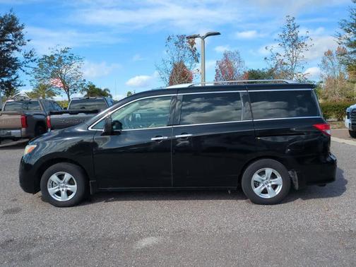 2015 Nissan Quest SV