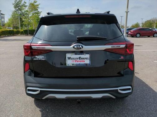 2021 Kia Seltos S