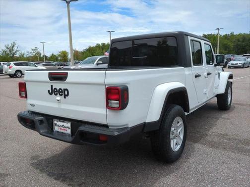 2022 Jeep Gladiator Sport S