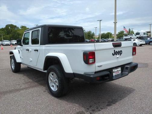 2022 Jeep Gladiator Sport S