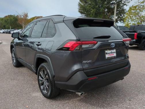 2023 Toyota RAV4 Hybrid XLE Premium