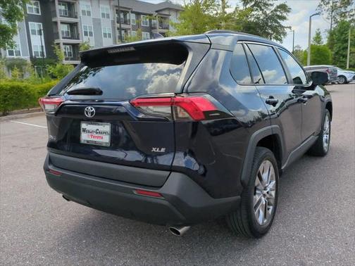2021 Toyota RAV4 XLE Premium
