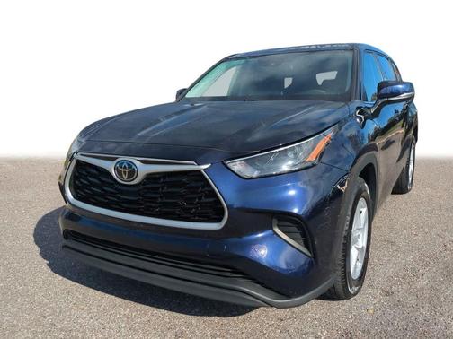 2022 Toyota Highlander L
