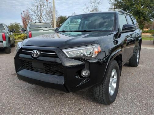 2024 Toyota 4Runner SR5