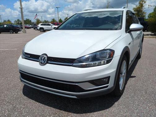 2018 Volkswagen Golf Alltrack TSI SE
