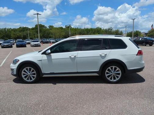 2018 Volkswagen Golf Alltrack TSI SE