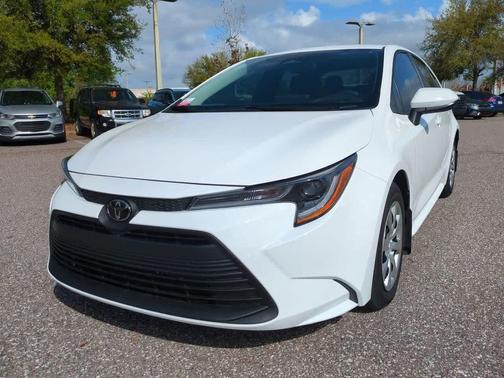 2026 Toyota Corolla LE